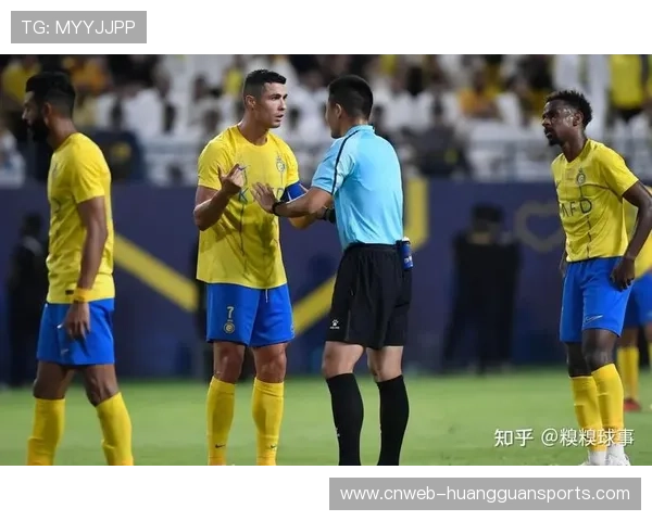 裁判专家评广东浙江战争议判罚，指陈家政与约克三分踩线认定存疑