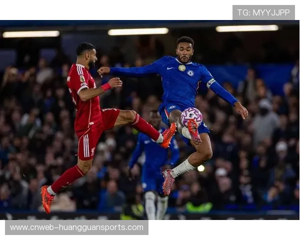 阿森纳2-1击败桑德兰,继续以6分优势领跑英超 阿森纳2-1击败桑德兰,继续以6分优势领跑英超